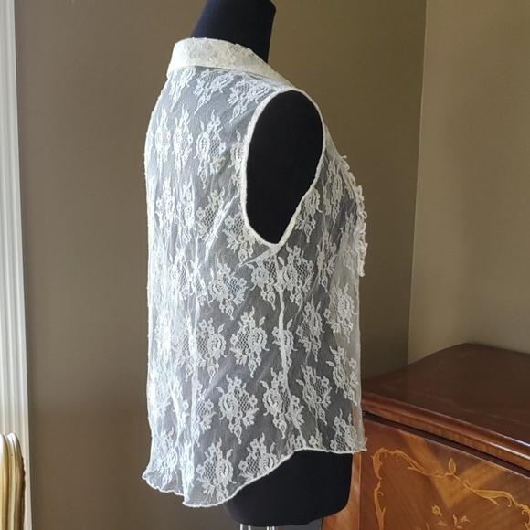 Uniform Lace Sleeveless Shirt by John Paul Richard - Picture 2 of 5